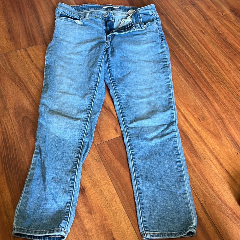 Levi’s 711 style. Sz 29
